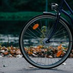 ‘Summer of ’84’  Delivers the Nostalgia of 80s Slashers Without the Cheese